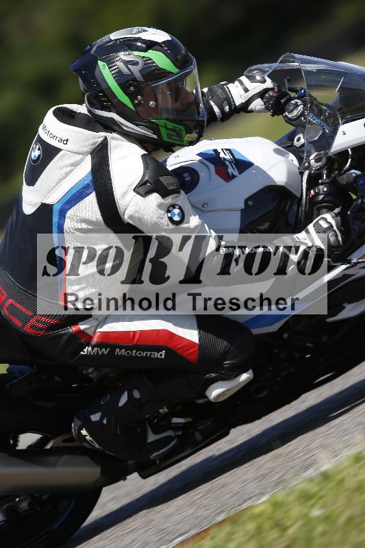 /Archiv-2024/29 12.06.2024 MOTO.CH Track Day ADR/Gruppe gelb/68